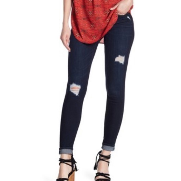 Hudson Jeans Denim - HUDSON 'Krista' Super Skinny distressed Jeans